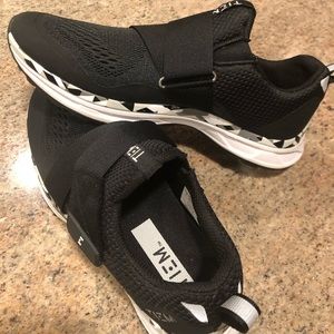TIEM spin shoes